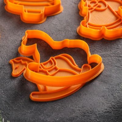 Набор форм для пряников с оттиском «Игрушки на ёлочку», 6 шт, цвет оранжевый