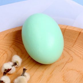 Деревянное яйцо для декора «Зелёный» 6,1 × 4,6 × 4,6 см
