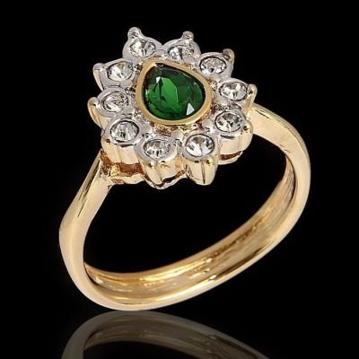 Кольцо Тионель, размер 19, цвет зелёный в золоте