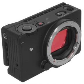 Беззеркальная камера Sigma fp L Body черная