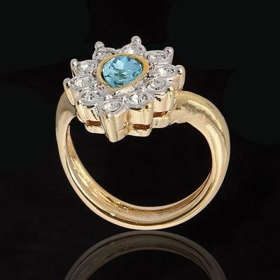 Кольцо Тионель, размер 19, цвет синий в золоте
