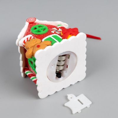 Ёлочная игрушка «Дом из конфет» 6 × 7.6 × 5.5 см, от батареек, свечение тёплое белое