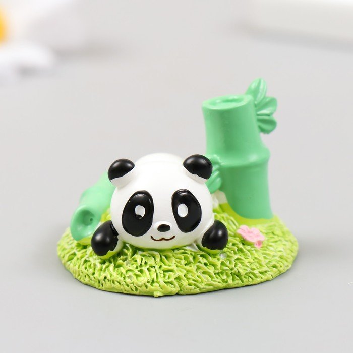 Фигурка для флорариума полистоун "Панда на лужайке" 4,5х3,5 см