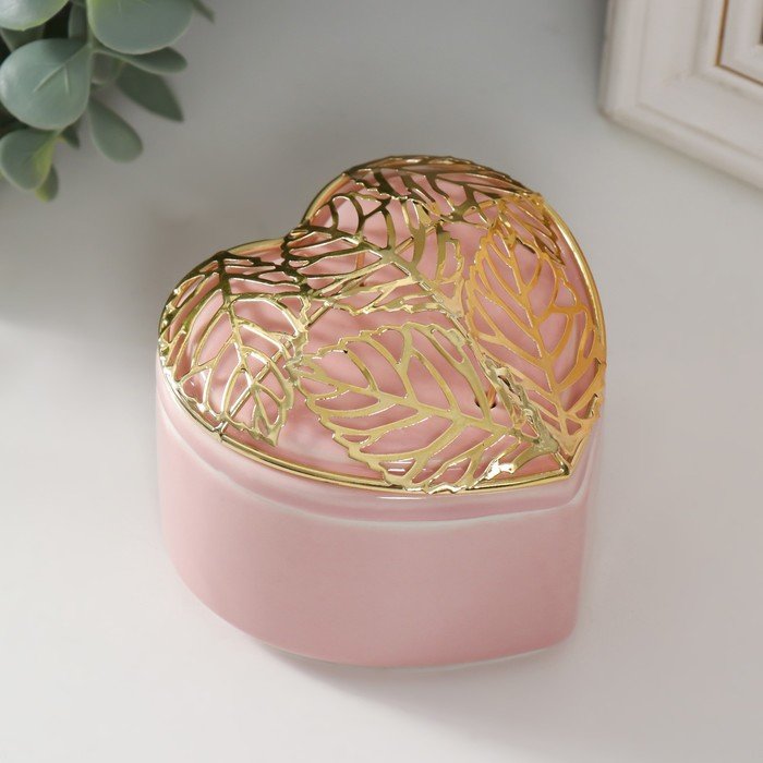 Шкатулка керамика, металл "Сердце с листьями" розовая 9х8,5х7,2 см
