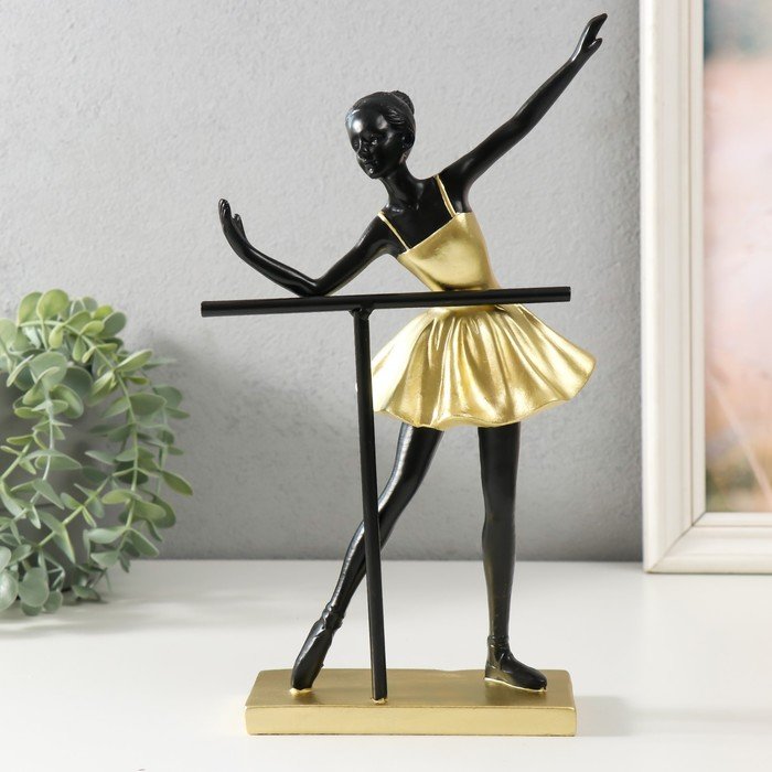 Сувенир полистоун "Маленькая балерина у станка" золото с чёрным 16х8х28 см