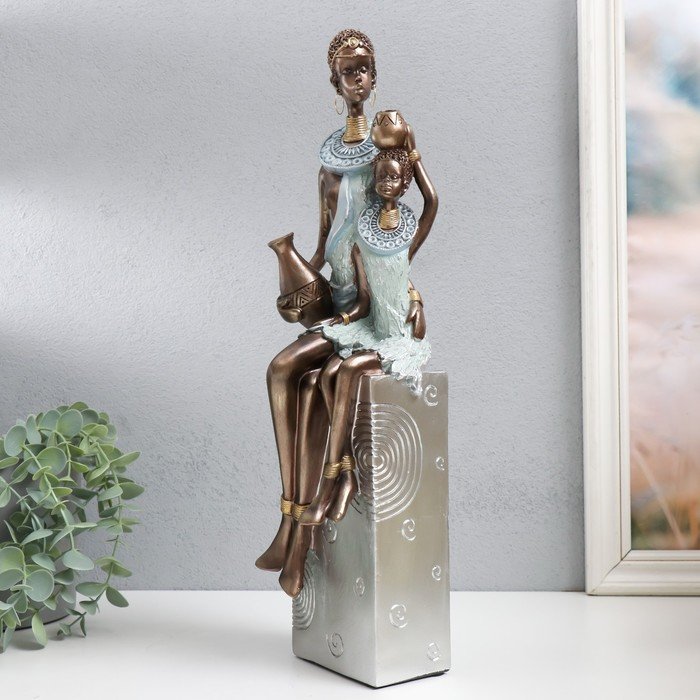 Сувенир полистоун "Африка - Мать и ребёнок" серебро  11,5х12х41 см