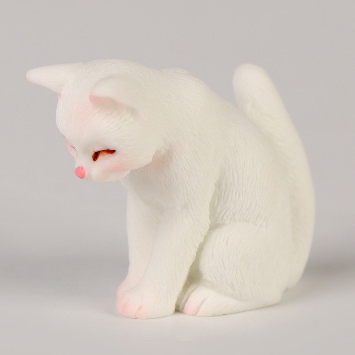 Миниатюра кукольная «Котик», набор 2 шт., размер 1 шт. — 2 × 3,5 × 3 см