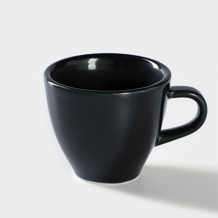 Чашка фарфоровая кофейная «Акварель», 70 мл, цвет чёрный
