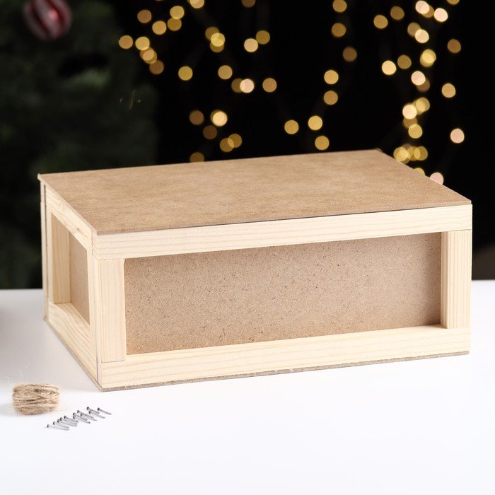 Подарочная коробка "Бандероль" деревянная с гвоздями и веревкой 30×21×12,5 см