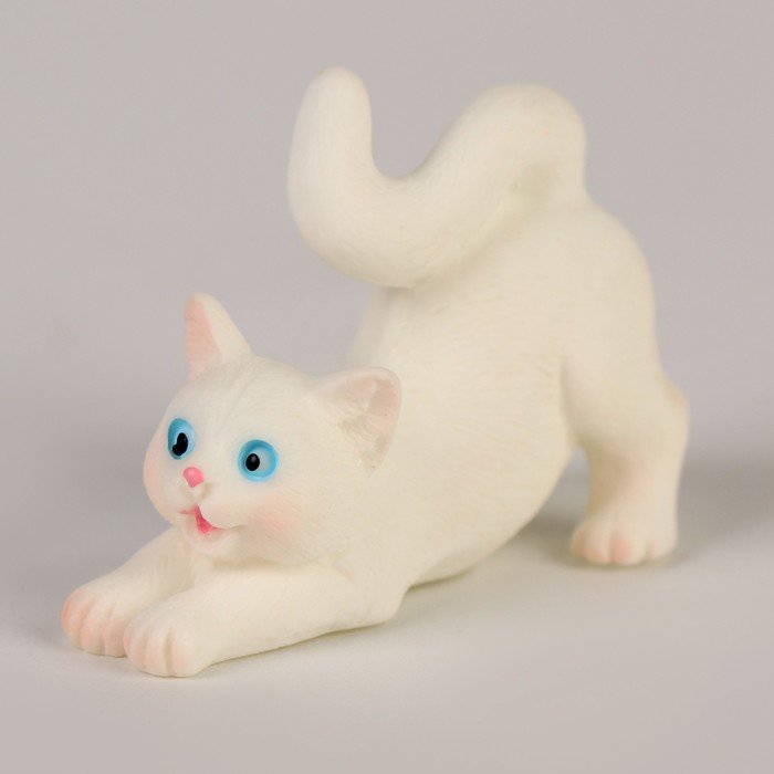 Миниатюра кукольная «Игривый котик», набор 2 шт., размер 1 шт. — 2 × 3,5 × 3 см