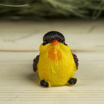 Сувенир полистоун Птичка-невеличка Желтая 3,5х4х2,8 см