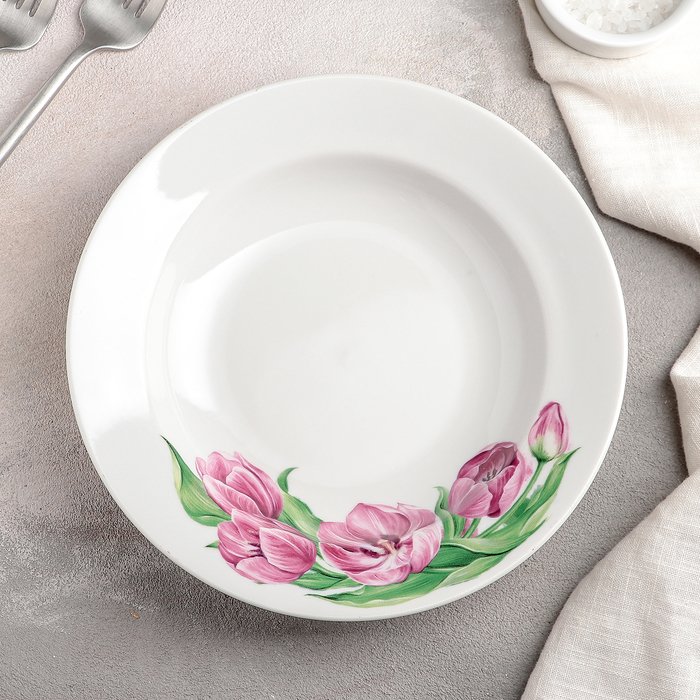Тарелка глубокая «Розовые тюльпаны», 225 мл, d=20 см, белая, фарфор
