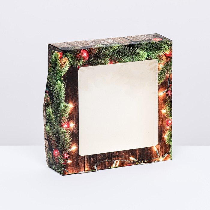 Коробка складная с окном "Огни", 15 х 15 х 4 см