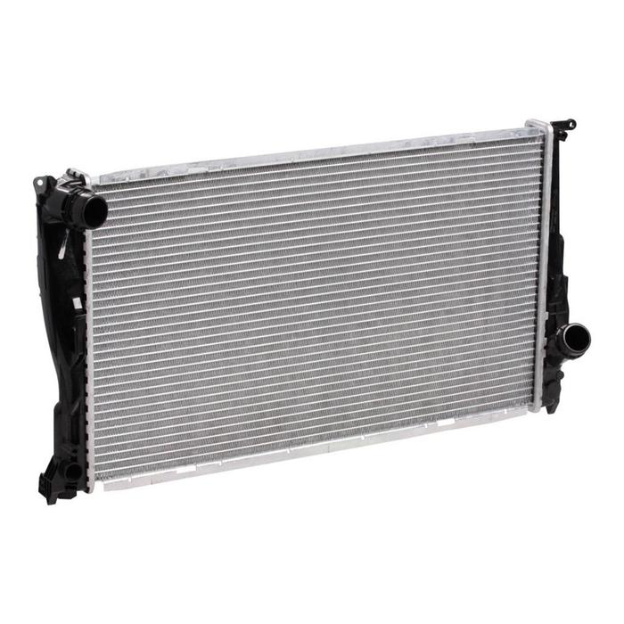 Радиатор охлаждения для автомобилей BMW 3 (E90/E91) (06-) D 17117790297, LUZAR LRc 26103